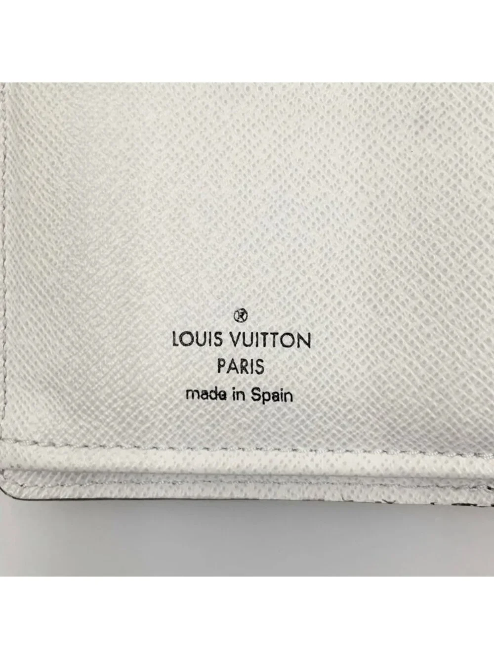 Louis Vuitton Epi Portefeuille Brazza Bifold Wallet Navy